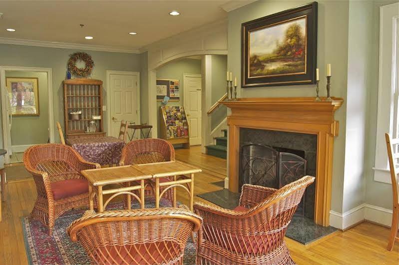 The University Inn At Emory Druid Hills Exteriör bild